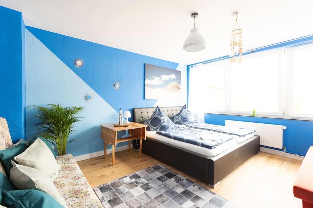 - Sea Apartment Duisburg Center & Parking Spaces & Kingsize Bett - Central Station Hbf - Exterior photo