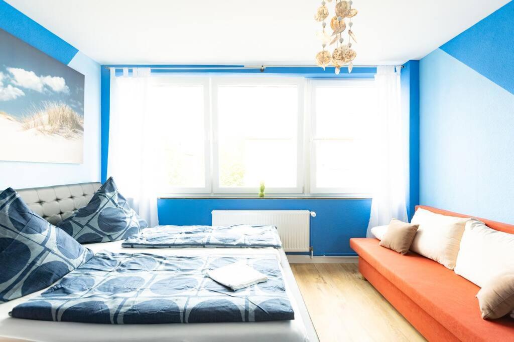 - Sea Apartment Duisburg Center & Parking Spaces & Kingsize Bett - Central Station Hbf - Exterior photo
